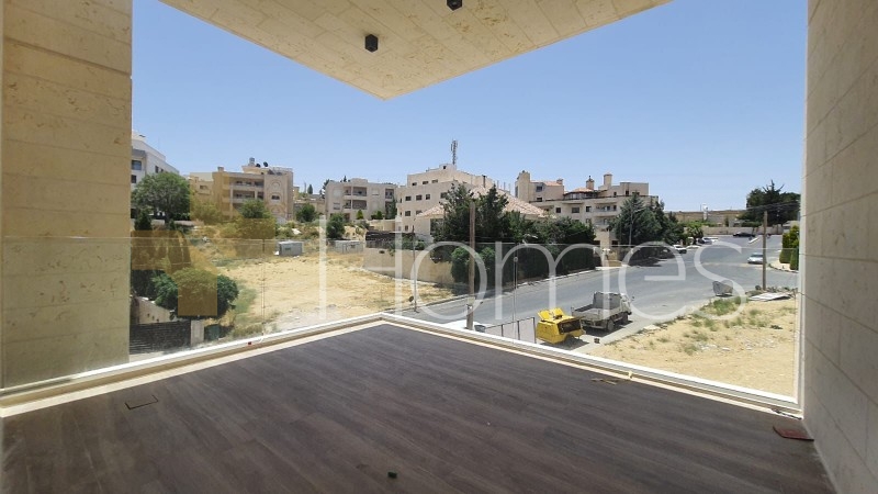 First floor apartment for rent in Dabouq with a building area 200m