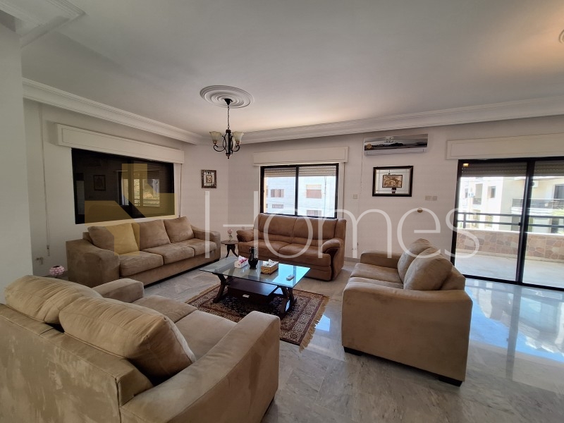 Flat first floor apartment for rent in Um Uthaina 320m