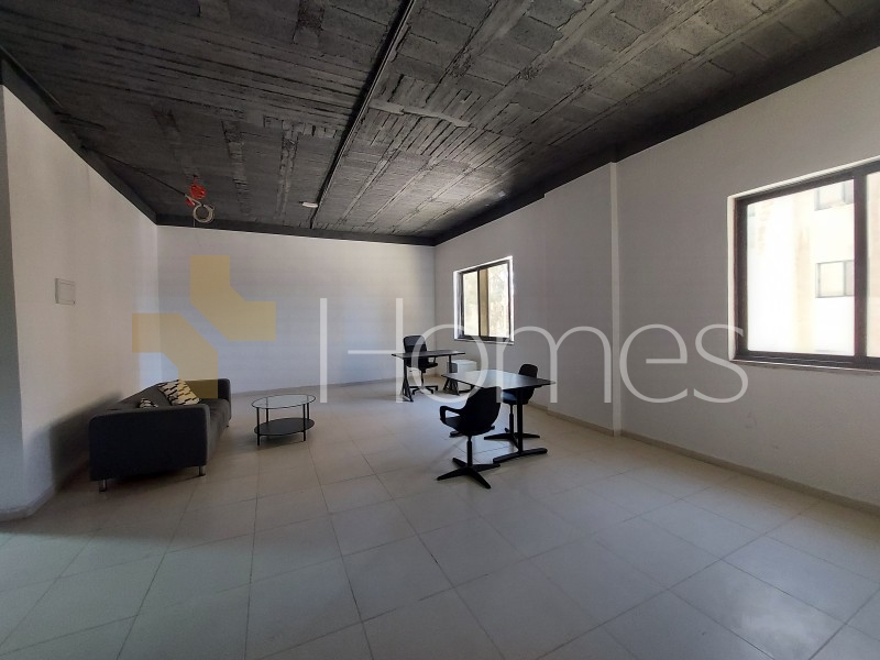 Finished ground floor office for rent in Al Abdali of 80m