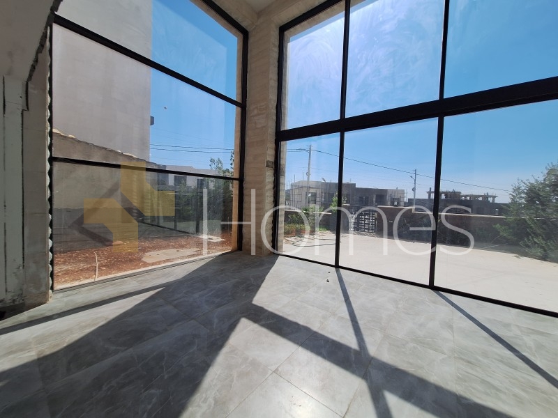 Attached villa for rent in Dabouq with a building area of 530m