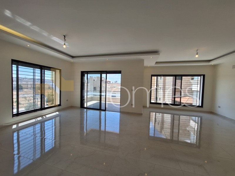 First floor apartment for rent in Al Kursi 180m