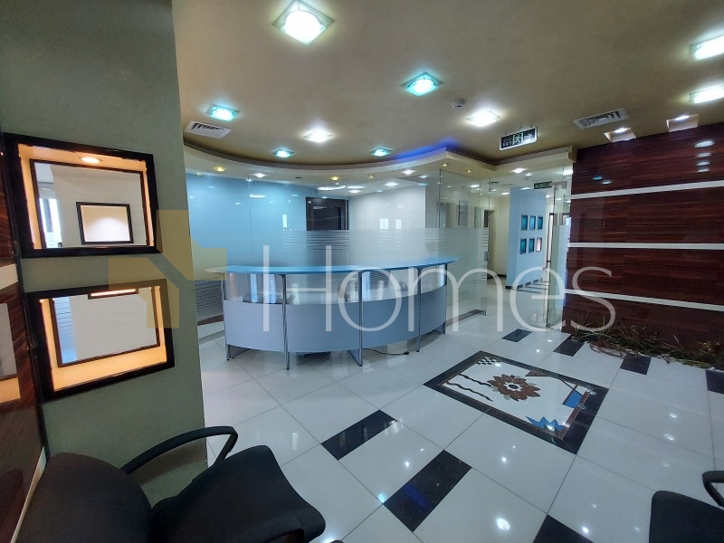 Furnished 8th floor office for rent in Al  Shmeisani area of 400m