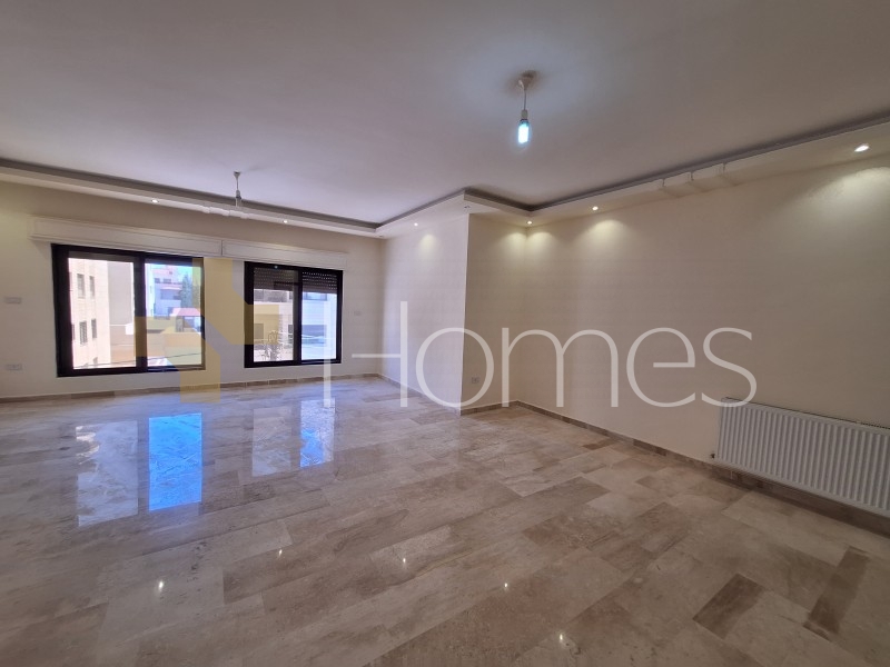 Second floor apartment for rent in Al Kursi  200m