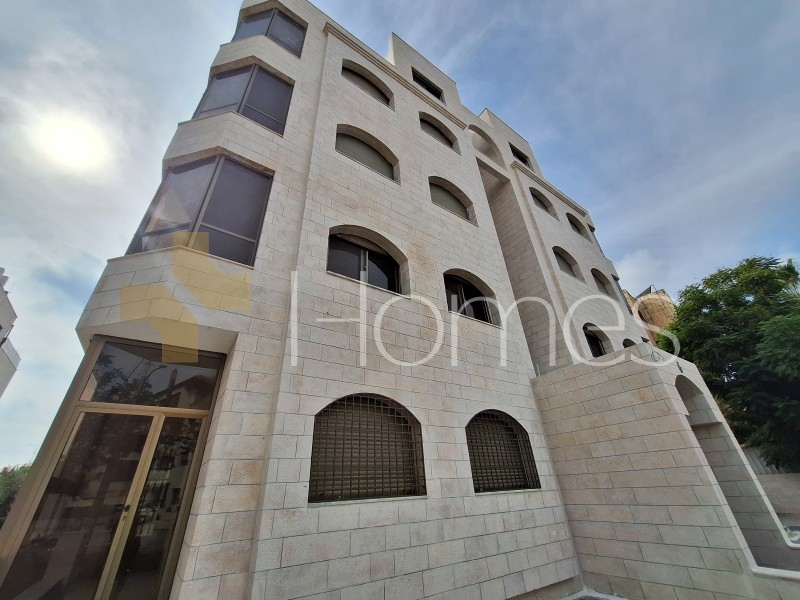 Investment or residential building for rent in Shmeisani