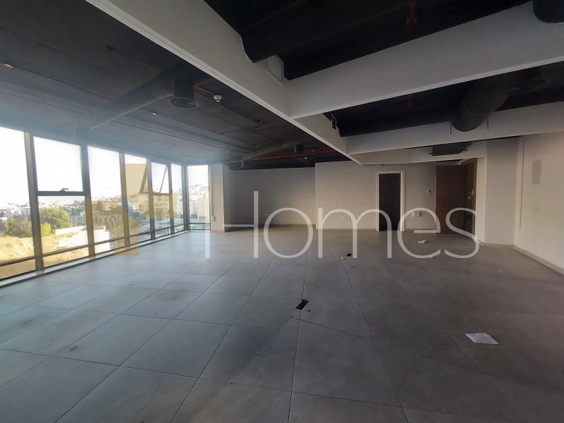 Fourth floor office for rent in Abdoun with an office area of 129m