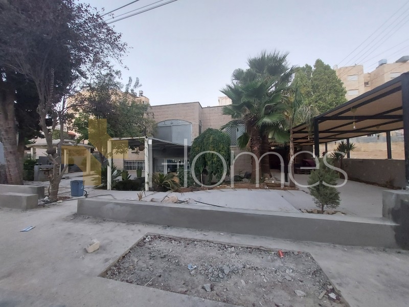 A convertible commercial villa for sale in  Dahiyat Prince Rashid