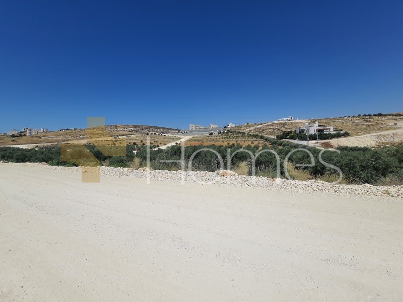 Lands for sale in Marj El-Hamam with land areas starting from 750m