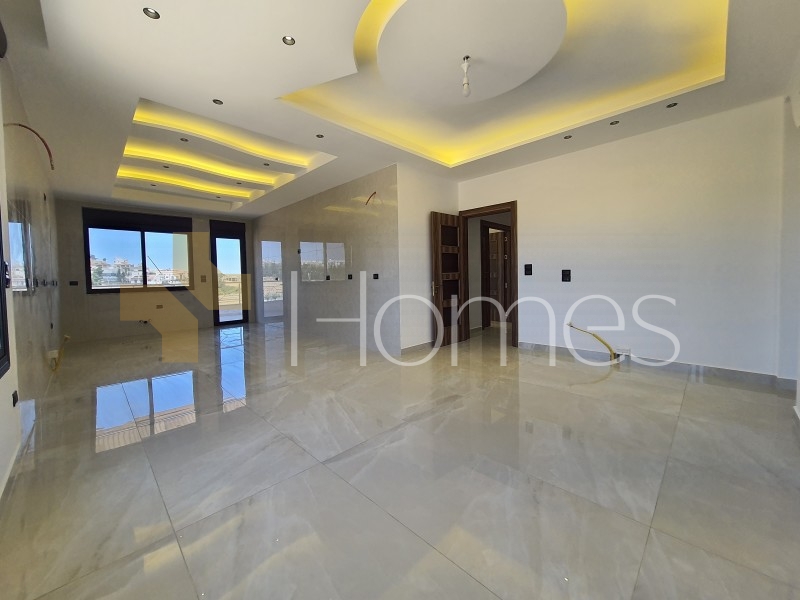 Third floor apartment for sale in Qaryet Al Nakheel an area of 200m