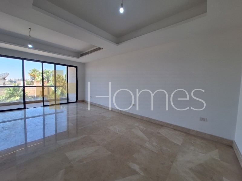 Flat second floor for sale in Jabal Amman with a building area 250m