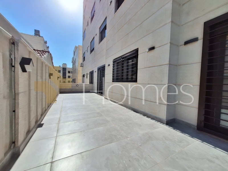 Ground floor with a garden for sale in Al-Kursi an area of 170m