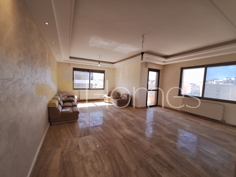 Third floor apartment for sale in Khalda 186m