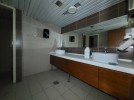 Showroom in a prime location for rent At abdullah Ghosheh Street