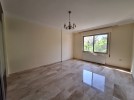 1st floor apartment for rent in Um Uthaina 300m