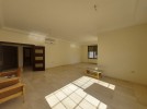 1st floor apartment for rent in 4th Circle 272m