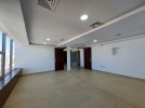 Fifth floor office for rent in Al Madinah Al Tebeieh Street 90m