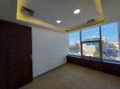 Fifth floor office for rent in Al Madinah Al Tebeieh Street 90m