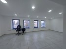 First floor office for rent in 6th Circle with a building area of 250m