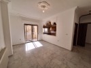 Second floor apartment for rent in Al Jandaweel 196m