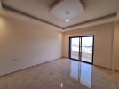 Apartment floor with terrace for rent in Arqoub Khalda 205m