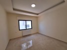 Apartment floor with terrace for rent in Arqoub Khalda 205m