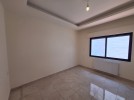 Apartment floor with terrace for rent in Arqoub Khalda 205m