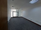 Seventh floor office for rent in Mecca Street building area of 1000m