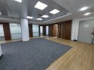 Seventh floor office for rent in Mecca Street building area of 1000m