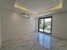 Ground floor with terrace for rent in Al Shmeisani 165m