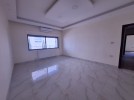 Third floor apartment for rent in 7th Circle 350m