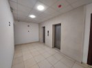 Second floor office in lively street for rent in Abdali area of 175m