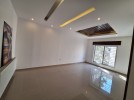 Attached villa for rent in Abdoun with a building area of 334m