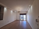 Flat second floor apartment for rent in Khalda 283m