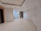 Ready to use office for rent in Abdali, area 604m