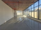 Commercial showroom for rent in Umm Al-Summaq, area of 145m