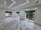 First floor apartment for rent in Umm Uthaina 200m