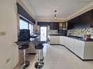 Second floor apartment for rent in 7th with a building area of 100m