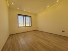 Suspended ground floor for sale in Hjar Al-Nawabelseh, area of 218m