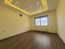 Ground floor with terrace for sale in Airport Road, with area of 175m