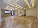 Ground floor with terrace for sale in Airport Road, with area of 175m