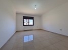 First floor for sale in Al Bunayyat, with a building area of 193m