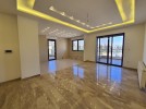 Second floor apartment for sale in Airport Road building area of 200m