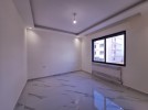 First floor apartment for sale in Dair Ghbar 155m