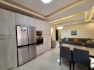 Apartment with garden for sale in Umm Al-Summaq 192m