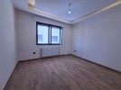 Ground floor apartment with terrace for sale in Khalda 210m