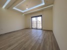 Flat apartment with terrace for sale in Airport Road building 180m