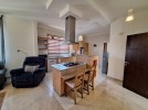 Furnished third floor for sale in 4th Circle 200m