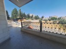 Ground floor with terrace for sale in Um Al Summaq 195m