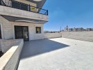 Ground floor with terrace for sale in Um Al Summaq 195m