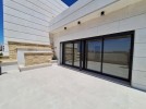 Flat floor roof with terrace for sale in Abdoun 275m