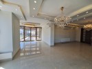 Flat floor roof for sale in Um Al-summaq 340m